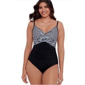 Embrace your Curves Womens Ladies 1 Pc Print/Black Swim Bathing Suit Sz 3X NEW